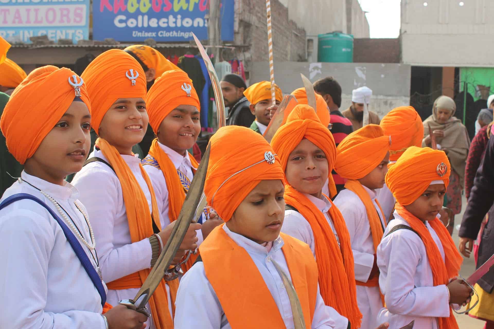 history of the sikh religion essay