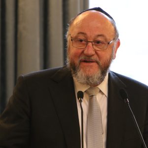 Sir EPhraim MIrvis Commemoration_of_Holocaust_Memorial_Day_(28076389019)