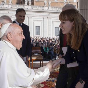 Angela Rayner meets the Pope 271124