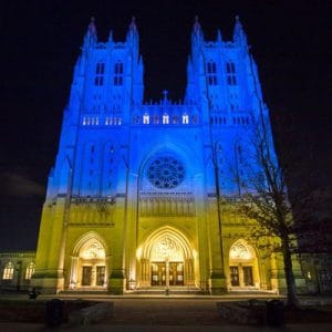 Washington National-cathedral-for-Ukraine-750x400-1