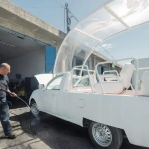 Popemobile Jerusalem Caritas